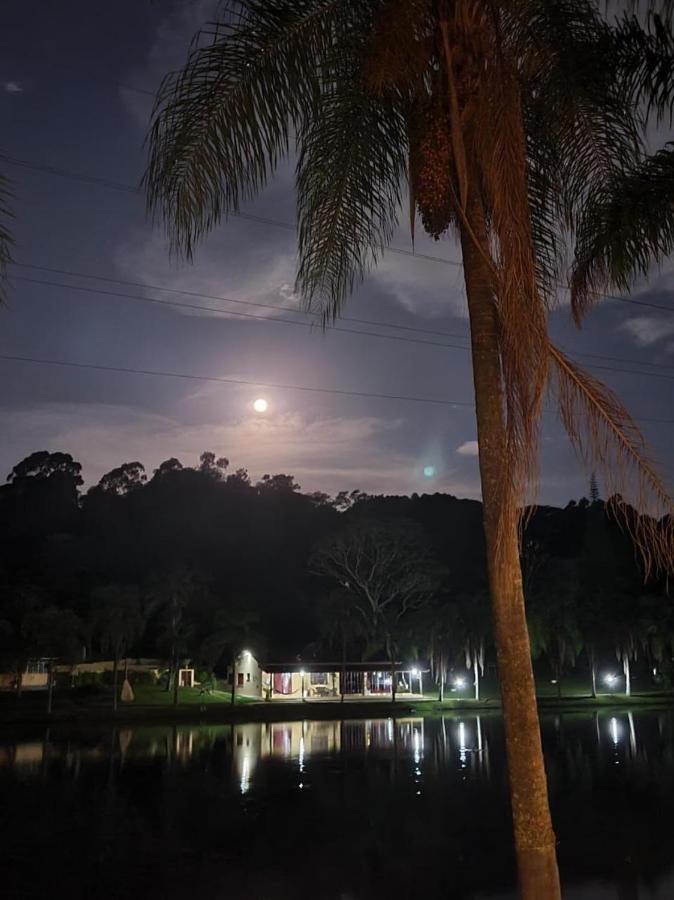 Chales Sitio Dois Lagos - Amparo Sp Kültér fotó